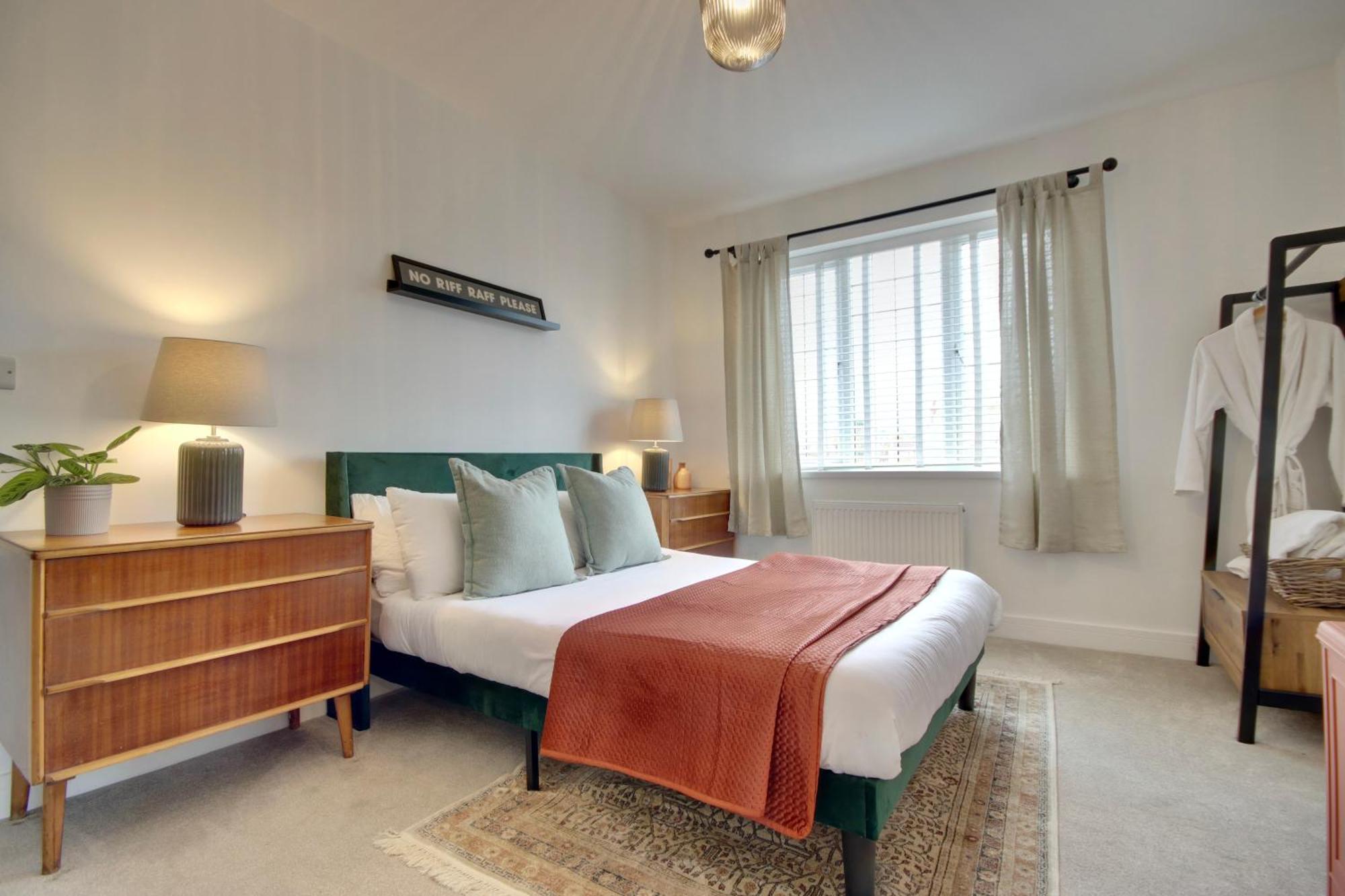 Clover Lodge Portsmouth Luxury Home With Off Road Free Parking Bagian luar foto